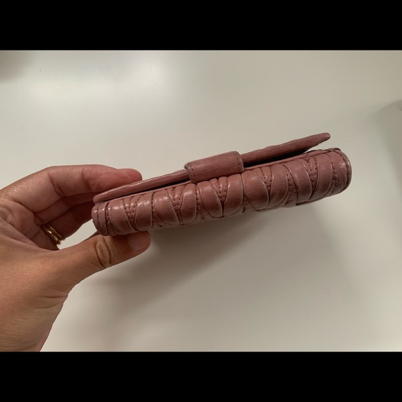 Miu Miu Wallet - Picture 12 of 12